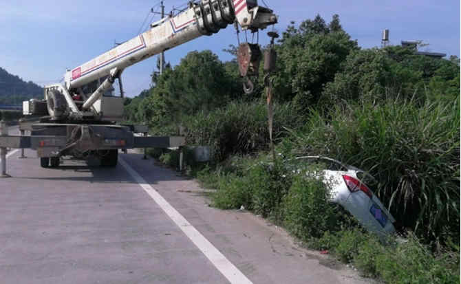 永丰重载吊车救援